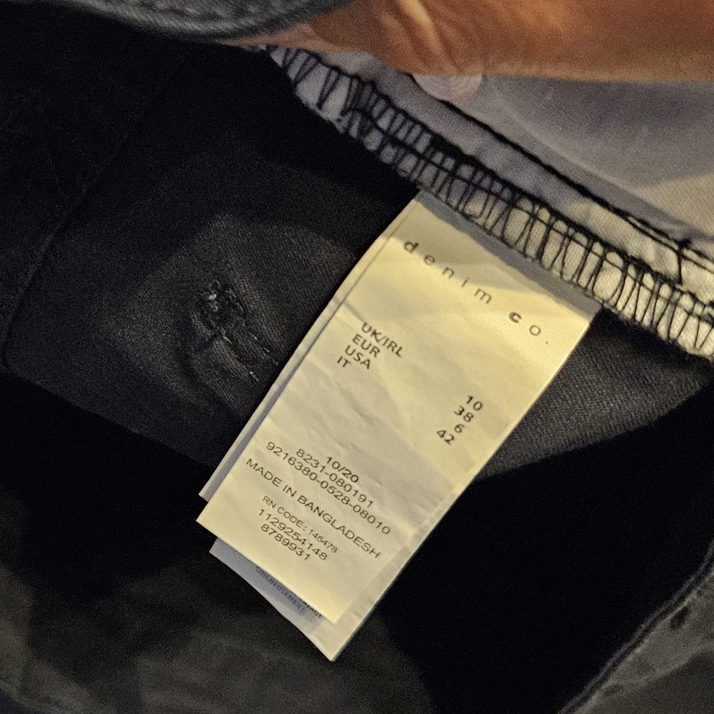 NEW UNWORN womens chinos type smart shorts navy blue UK10, slight stretch - Picture 6 of 9